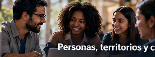 Personas intercambiando ideas y conocimientos